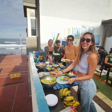 La Ventana Azul Surf Hostel Las Palmas / Gran Canaria Exterior foto